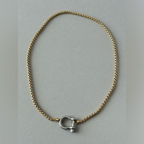 buckle necklace A787 - Picture 2 of 3